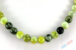 Náhrdelník z pravého jadeitu, stříbro Ag 925/1000, kuličky cca 6 mm, cel.délka s prodlužovacím řetízkem cca 45 cm (JD202S) 