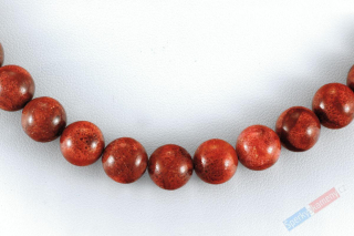 Náhrdelník z houbového korálu, kuličky cca 10 mm (KH2530S)