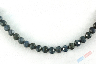 Náhrdelník z broušeného safíru QA, kuličky 4 - 5 mm, stříbro Ag 925/1000, délka cca 45 cm (SFF1089B)