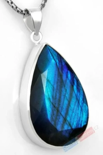 Větší stříbrný přívěsek (Ag 925/1000) s broušeným labradoritem QAA, kapka cca 40 mm (LB1821P)