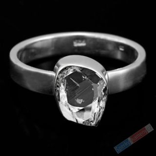 Stříbrný prsten (Ag 925/1000) s křišťálem Herkimer QA, vel. kamene cca 11 x 8 mm, POUZE VELIKOST 57/58, RARITA (KRH7871R)