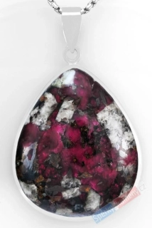 Stříbrný přívěsek (Ag 925/1000) s eudialitem QAA, široká kapka cca 39 x 32 mm, nádherné probarvení, RARITA (ED2118P)