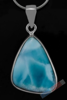 Stříbrný přívěsek (Ag 925/1000) s larimarem QA, nepravidelná kapka cca 27 x 21 mm, RARITA (LR1033P)