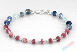 Minimalistický stříbrný náramek (Ag 925/1000) v boho stylu s rubínem, kyanitem a topazem QA, "šperk pro květinkovou vílu III" (RKT7265NS)