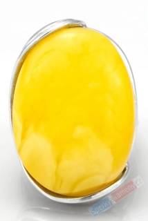 Velký stříbrný prsten (Ag 925/1000) se žlutým baltským jantarem QAA, ovál cca 31 x 22 mm, POUZE VELIKOST 57/58, "hřejivá síla jarního sluníčka" (JA1517R)