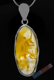 Stříbrný přívěsek (Ag 925/1000) s baltským bílým jantarem prorostlým ve žlutém jantaru QAA, cca 39 x 19 mm, "slunce s bílými mráčky" (JA1799P)