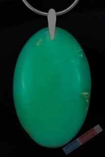 Přívěsek z chryzoprasu QAA, ovál cca 35 x 23 mm, stříbro Ag 925/1000, RARITA (CHR8530P)