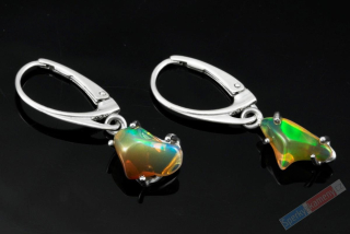 Stříbrné náušnice (Ag 925/1000) s přírodním drahým opálem QA, free form cca 11 x 7 mm, RARITA (ODR1242U)