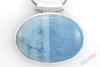 Větší stříbrný přívěsek (Ag 925/1000) s modrým opálem QA, ovál cca 29 x 40 mm, RARITA (OPM9084P)