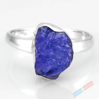 Stříbrný prsten (Ag 925/1000) s přírodním tanzanitem QA, free form cca 13 x 10 mm, nádherná barva, RARITA (TZ1695R)
