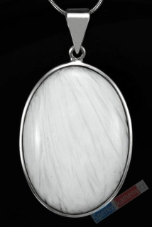Větší stříbrný přívěsek (Ag 925/1000) s bílým skolecitem QA, ovál cca 42 x 31 mm, "andělská křídla II", RARITA (SC1211P)