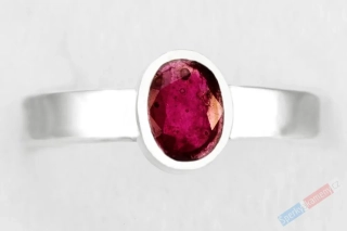 Stříbrný prsten (Ag 925/1000) s broušeným rubínem QA, vel. kamene cca 8 mm (RU7870R)
