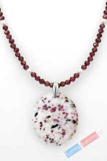 Originální náhrdelník v boho stylu z granátu almandin a sladkovodních perel s přívěskem z rosalindy QA, stříbro Ag 925/1000, "náhrdelník Mayské princezny", RARITA (GRP1088S)
